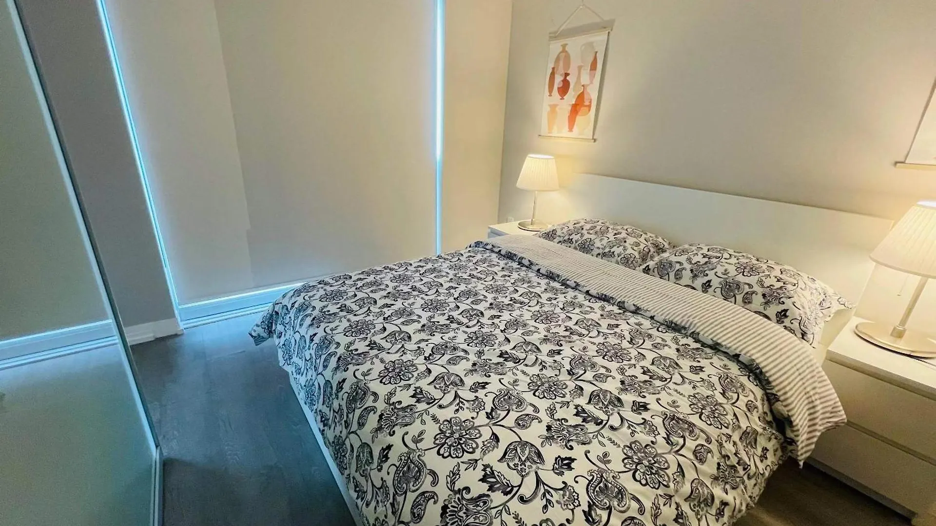 Apartment Stunning Suite In Heart Of Downtown Toronto J1